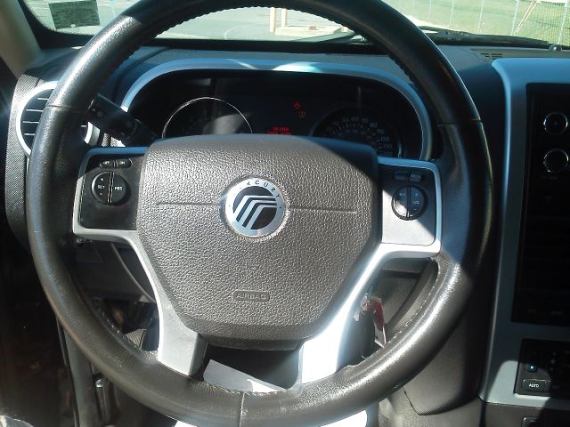2008 Mercury Mountaineer With Navigation AWD Sedan