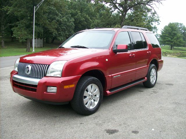 2008 Mercury Mountaineer Typessedan