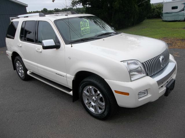 2008 Mercury Mountaineer Crome