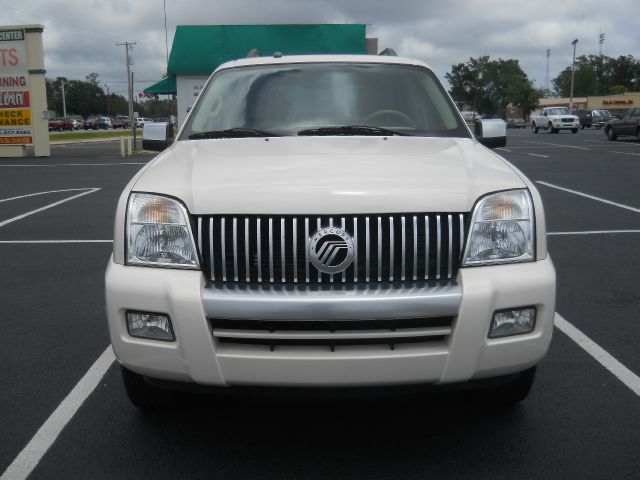 2008 Mercury Mountaineer 2500 HD 4X4