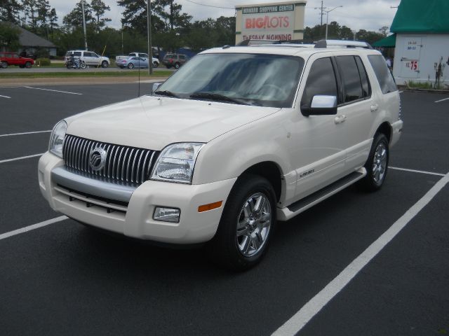 2008 Mercury Mountaineer 2500 HD 4X4