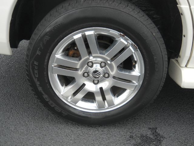 2008 Mercury Mountaineer 2500 HD 4X4