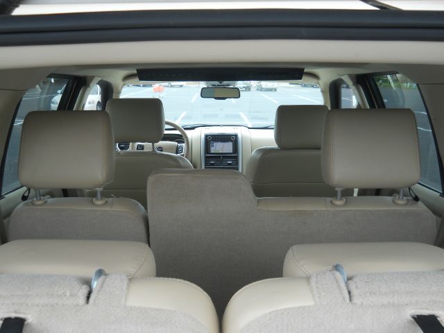 2008 Mercury Mountaineer 2500 HD 4X4