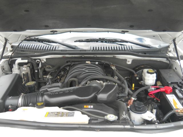 2008 Mercury Mountaineer 2500 HD 4X4