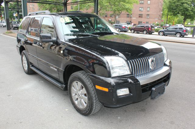 2008 Mercury Mountaineer Typessedan