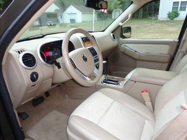 2008 Mercury Mountaineer Crome