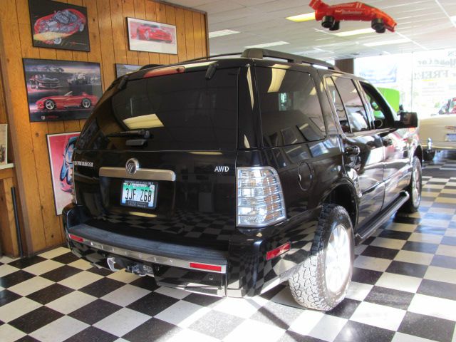 2009 Mercury Mountaineer Typessedan