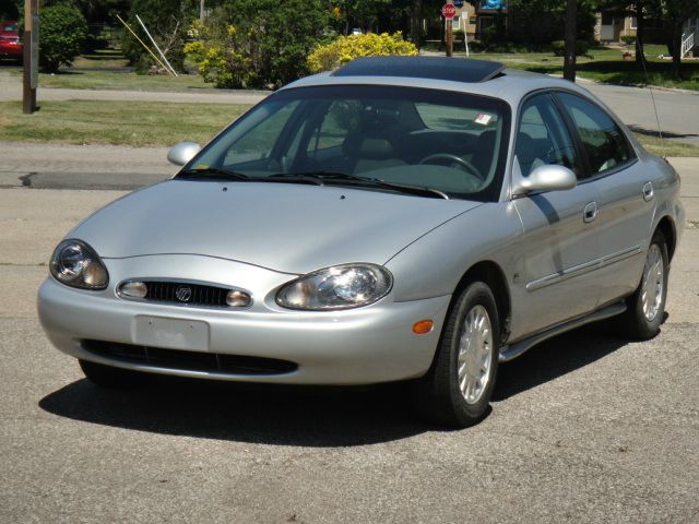 1999 Mercury Sable Blk Ext With Silver Trin