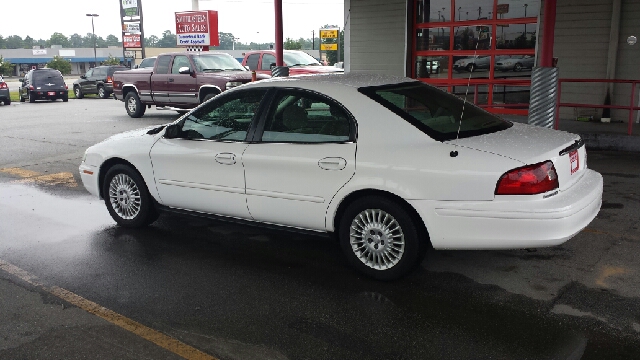 2003 Mercury Sable XLS