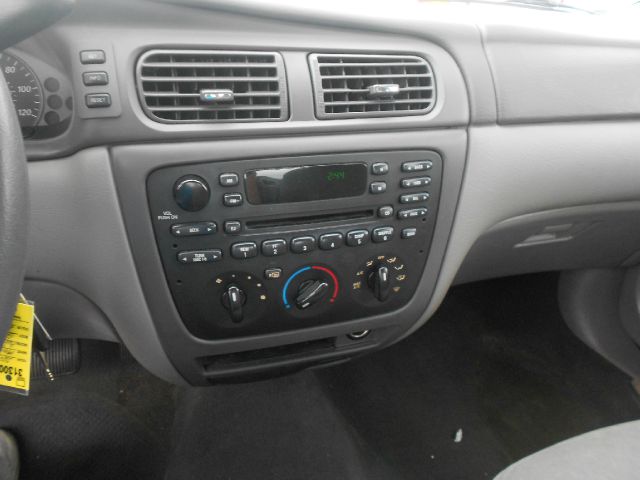 2004 Mercury Sable XLS