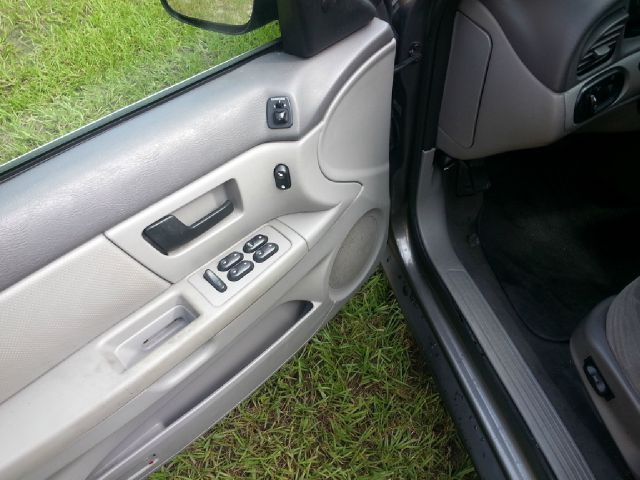 2004 Mercury Sable XLS