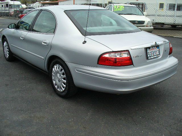 2005 Mercury Sable XLS