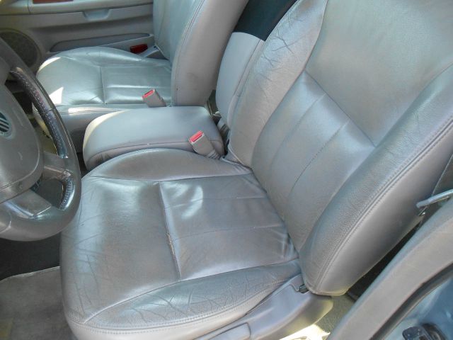 2005 Mercury Sable Blk Ext With Silver Trin