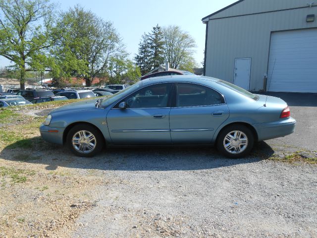 2005 Mercury Sable Blk Ext With Silver Trin