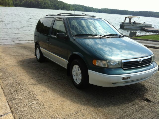 1997 Mercury Villager 2.