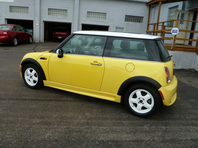 2003 Mini Cooper Base