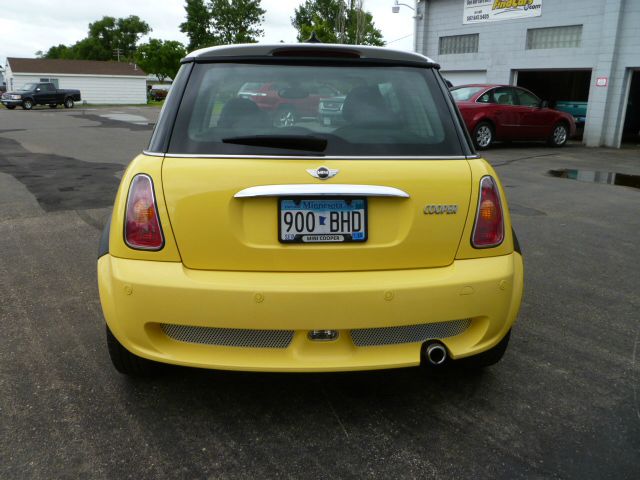 2003 Mini Cooper Base