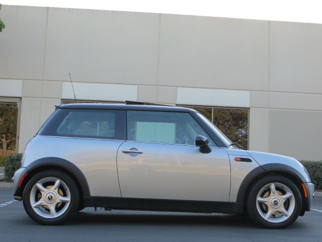 2003 Mini Cooper Base