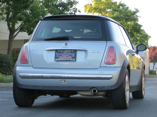 2003 Mini Cooper Base
