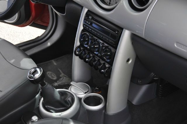 2003 Mini Cooper Base