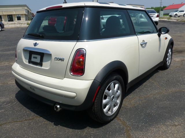 2003 Mini Cooper Base