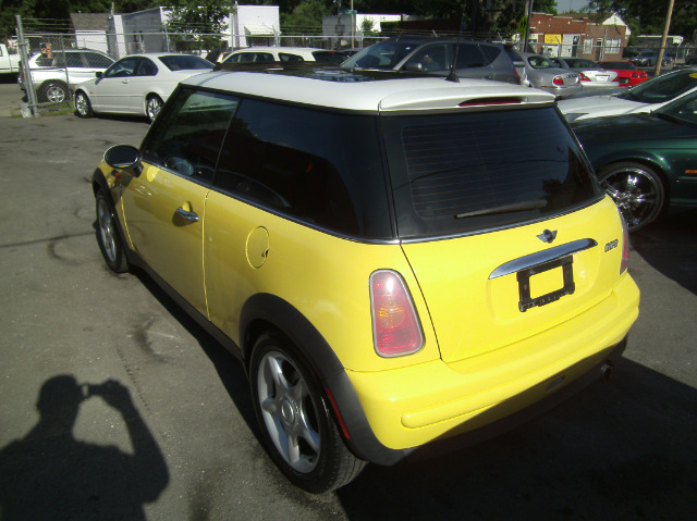 2003 Mini Cooper Base