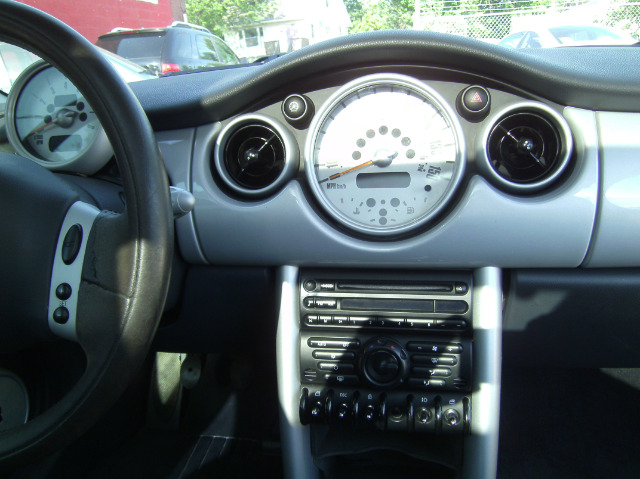 2003 Mini Cooper Base