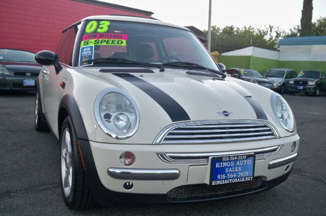 2003 Mini Cooper Base