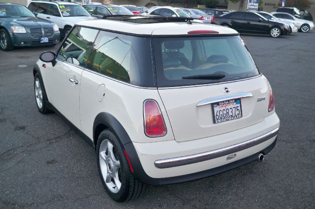 2003 Mini Cooper Base