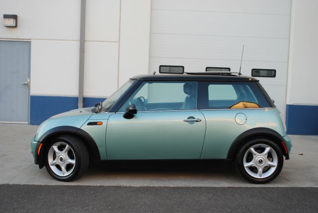 2003 Mini Cooper 128i BMW Certified Coupe