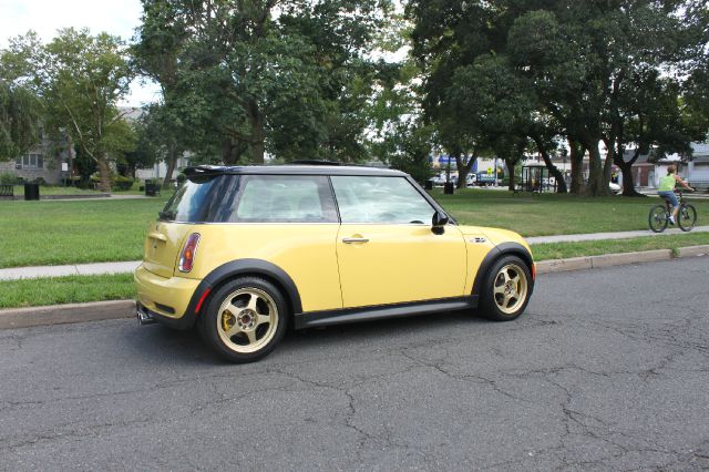 2003 Mini Cooper XR
