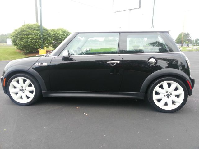 2003 Mini Cooper XR