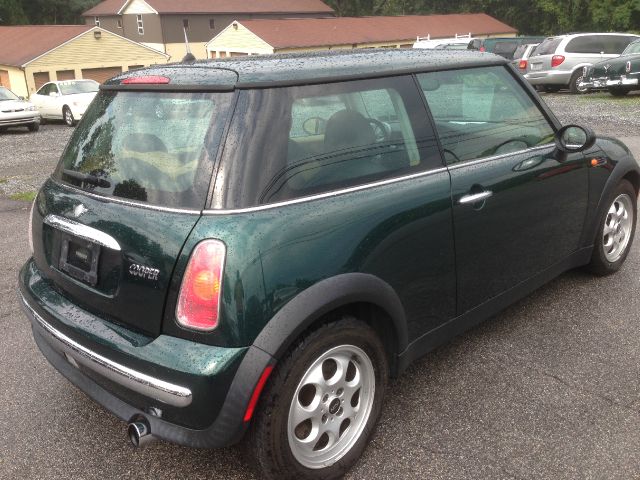 2004 Mini Cooper Base