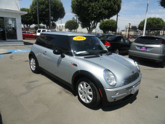 2004 Mini Cooper Base