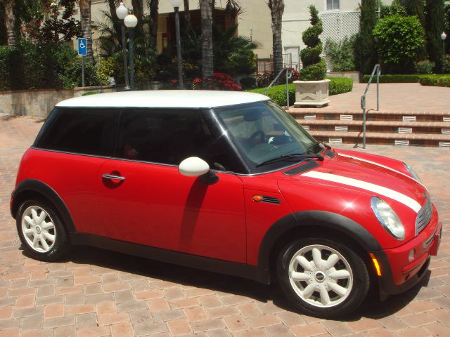 2004 Mini Cooper Base