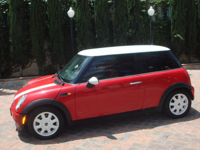 2004 Mini Cooper Base
