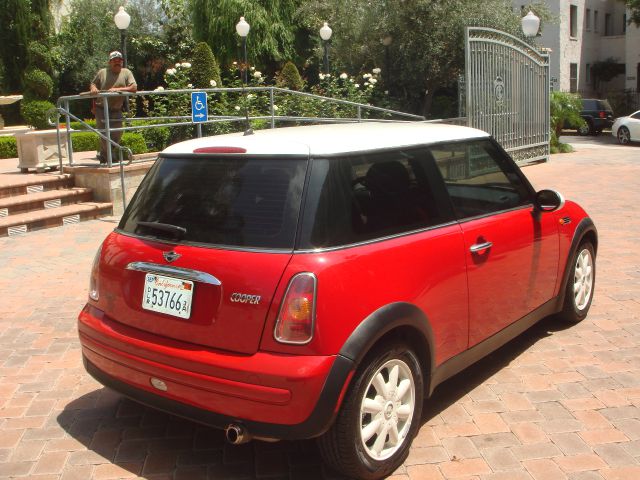 2004 Mini Cooper Base