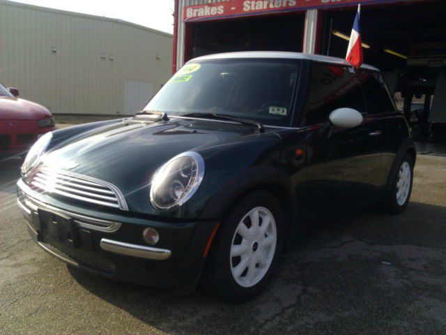 2004 Mini Cooper Base