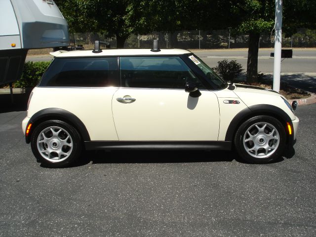 2004 Mini Cooper XR