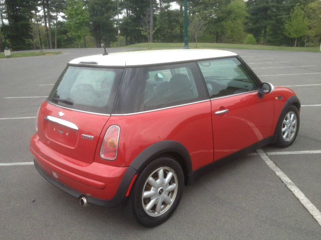 2004 Mini Cooper Base