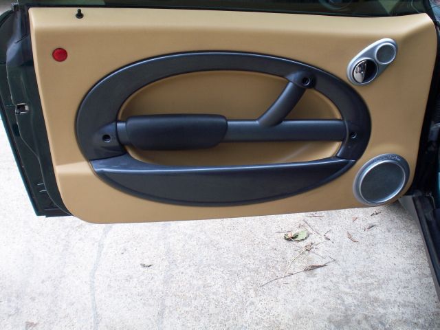 2004 Mini Cooper LTZ - New Tires