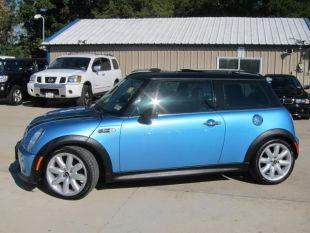 2004 Mini Cooper Laramie
