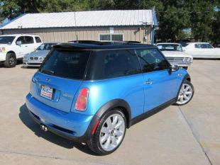 2004 Mini Cooper Laramie