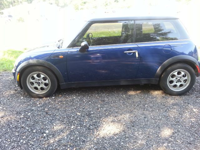 2004 Mini Cooper Base