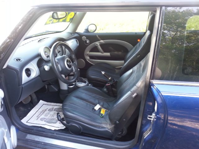 2004 Mini Cooper Base