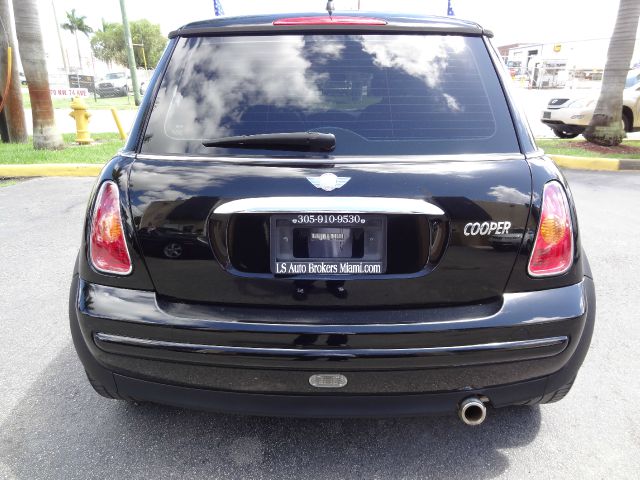 2004 Mini Cooper LS Awd W/sunroof