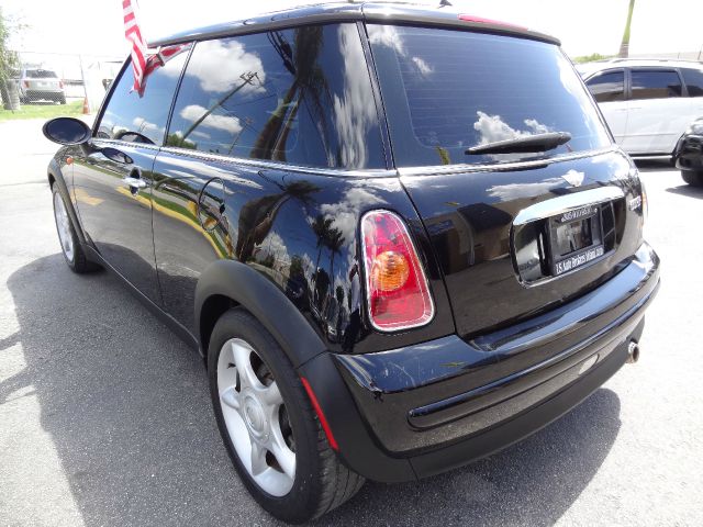 2004 Mini Cooper LS Awd W/sunroof