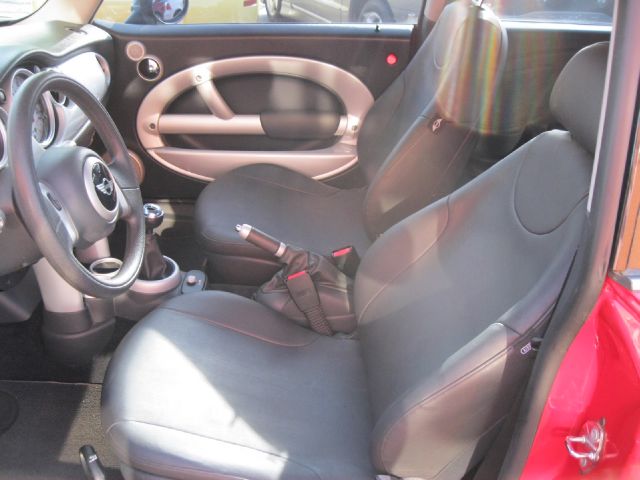 2004 Mini Cooper Base