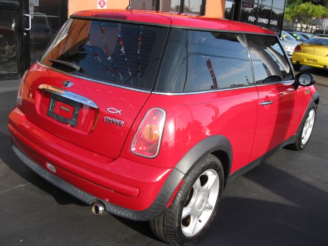 2004 Mini Cooper Base