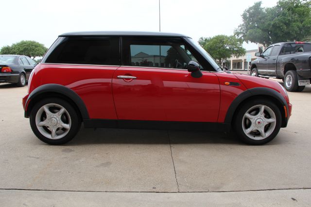 2004 Mini Cooper Base